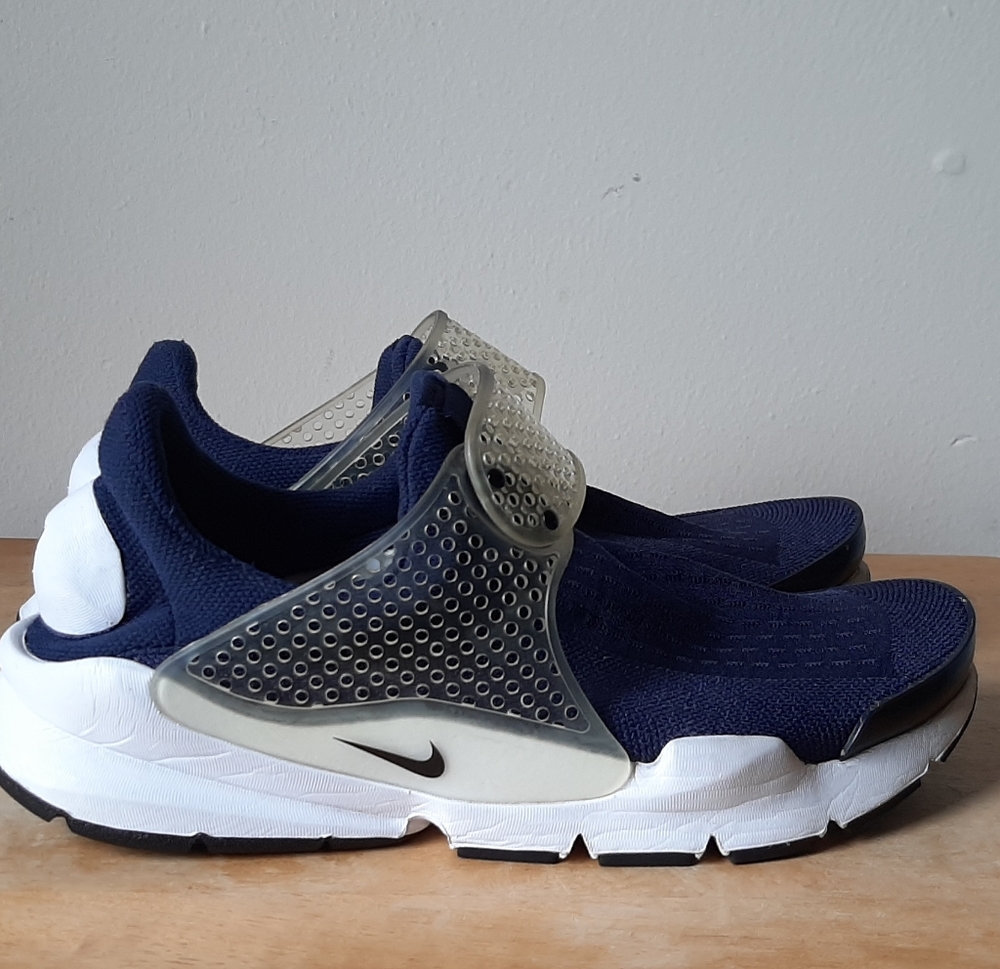 Men's Nike Sock Dart sz. 8 Blue/White